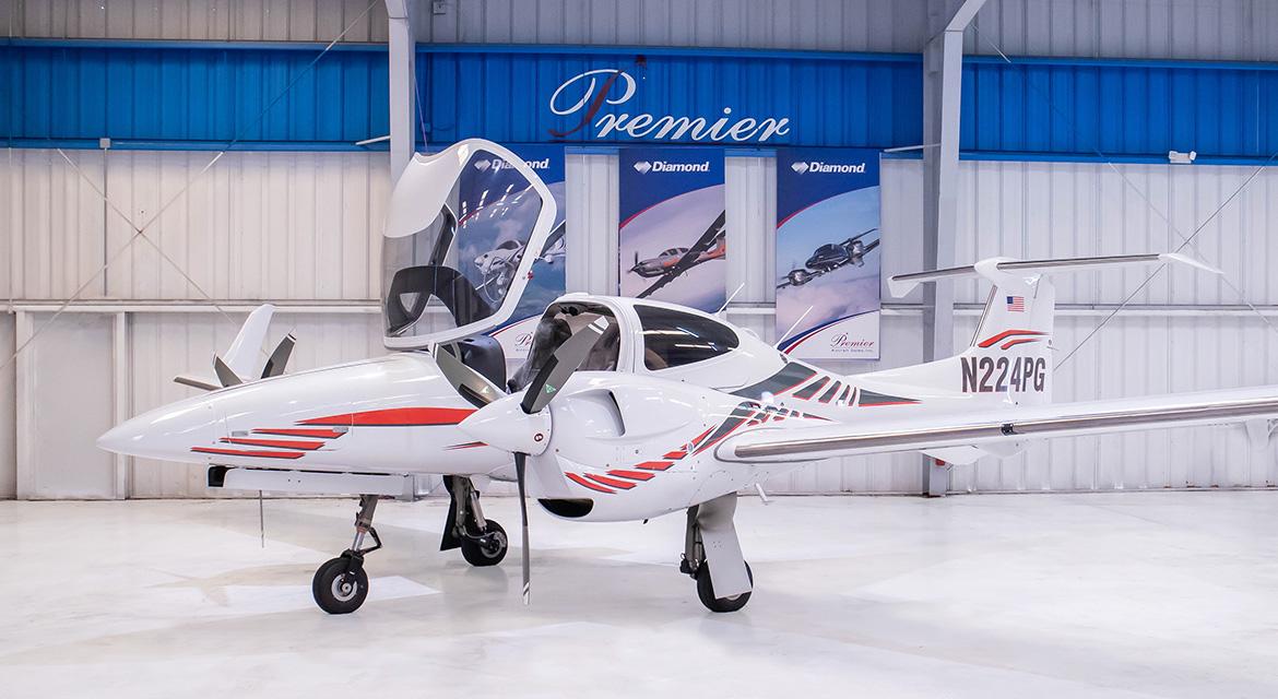 2022 Diamond DA42 VI Photo 2