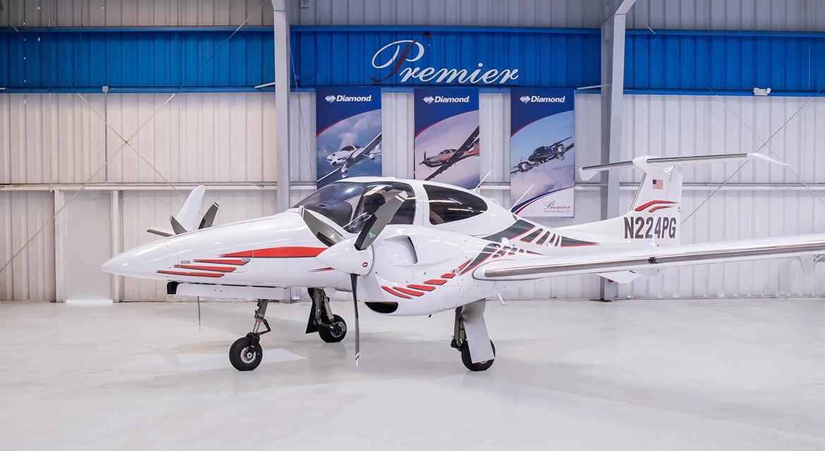 2022 Diamond DA42 VI Photo 5
