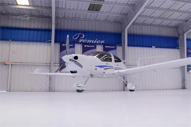 2019 DIAMOND DA40 NG Photo 3