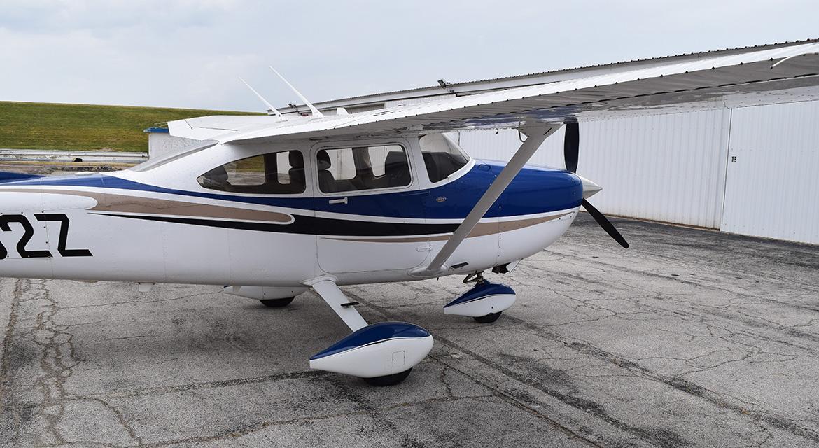 2004 CESSNA 182T SKYLANE Photo 5