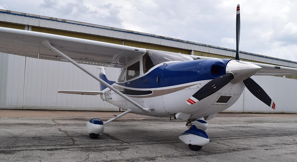 2004 CESSNA 182T SKYLANE Photo 6