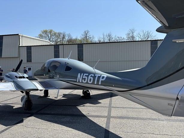 2025 DIAMOND DA62 Photo 7