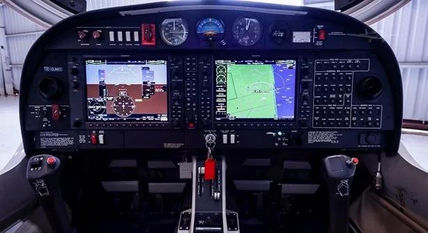 2022 DIAMOND DA40 NG Photo 5