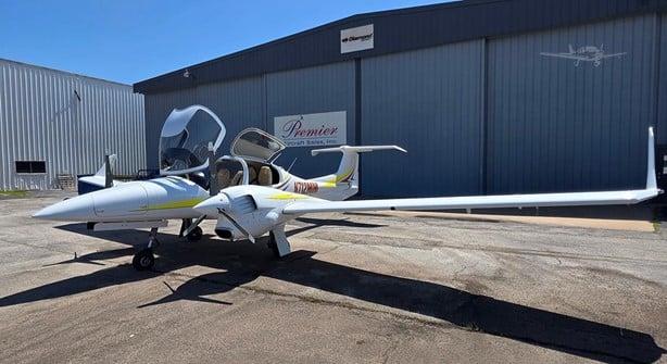 2007 DIAMOND DA42 Photo 5
