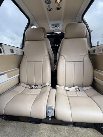 2005 BEECHCRAFT G58 BARON Photo 6