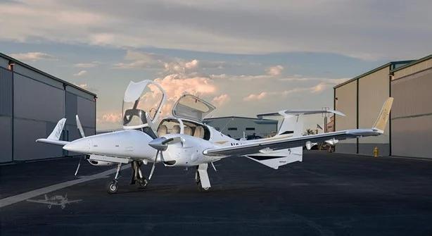2014 DIAMOND DA42 VI Photo 3