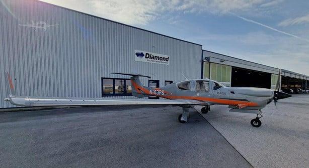 2022 Diamond DA50 RG Photo 3