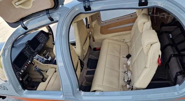 2022 Diamond DA50 RG Photo 6