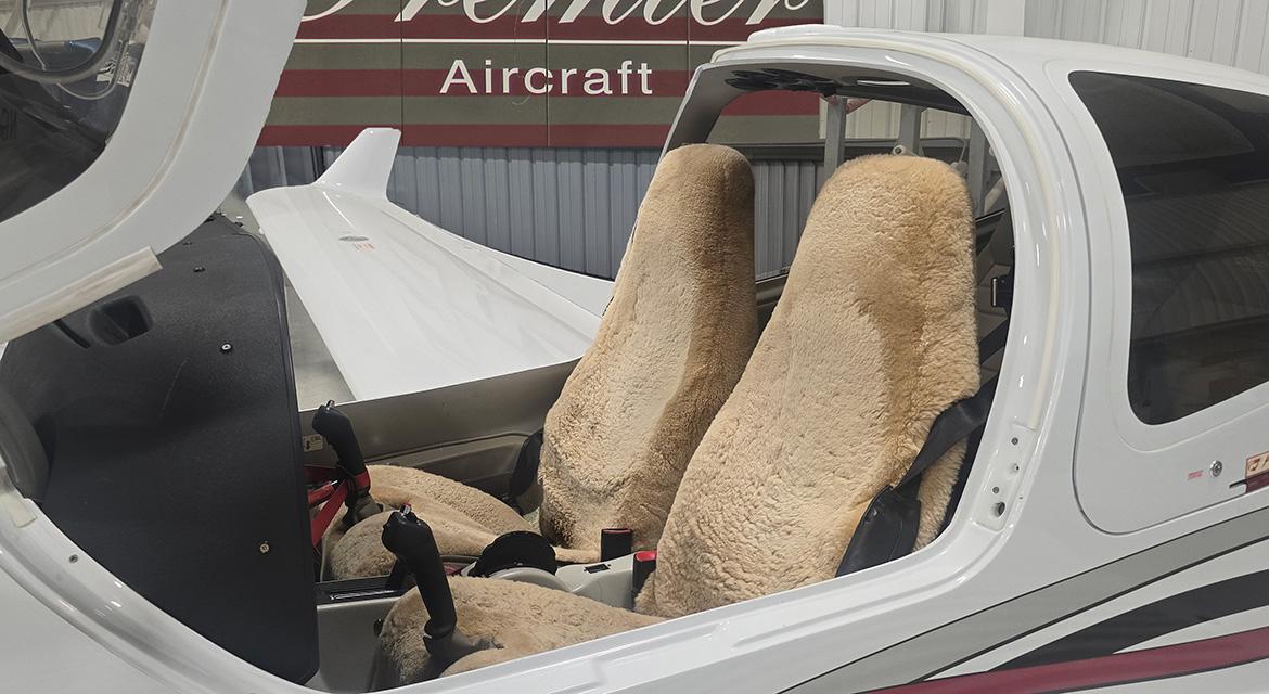 2023 DIAMOND DA40 NG Photo 4
