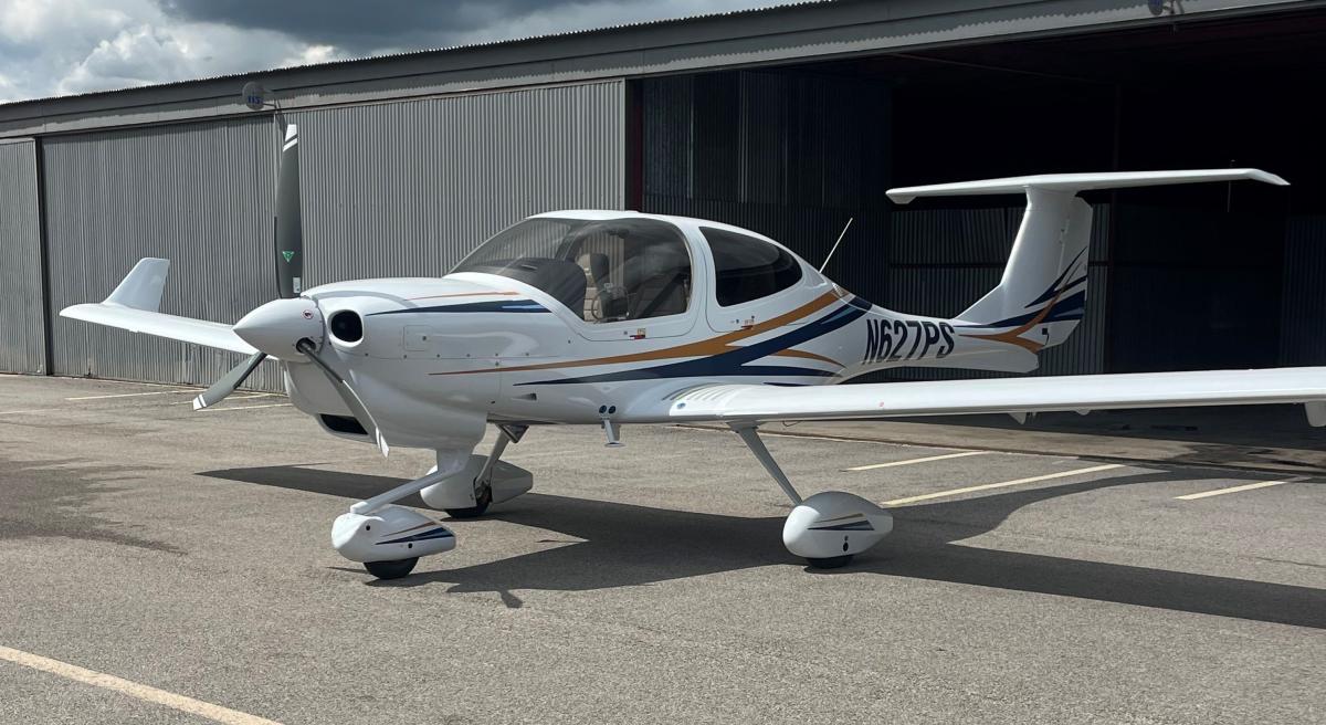 2023 Diamond DA40 NG Photo 2