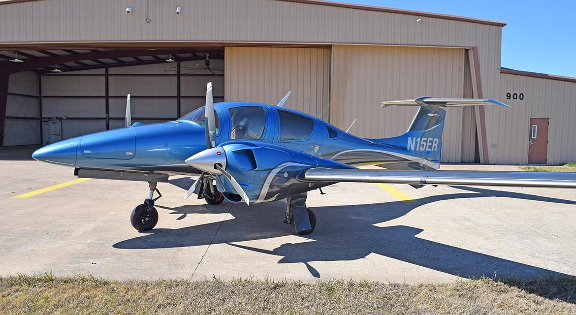 2025 Diamond DA62 Photo 2