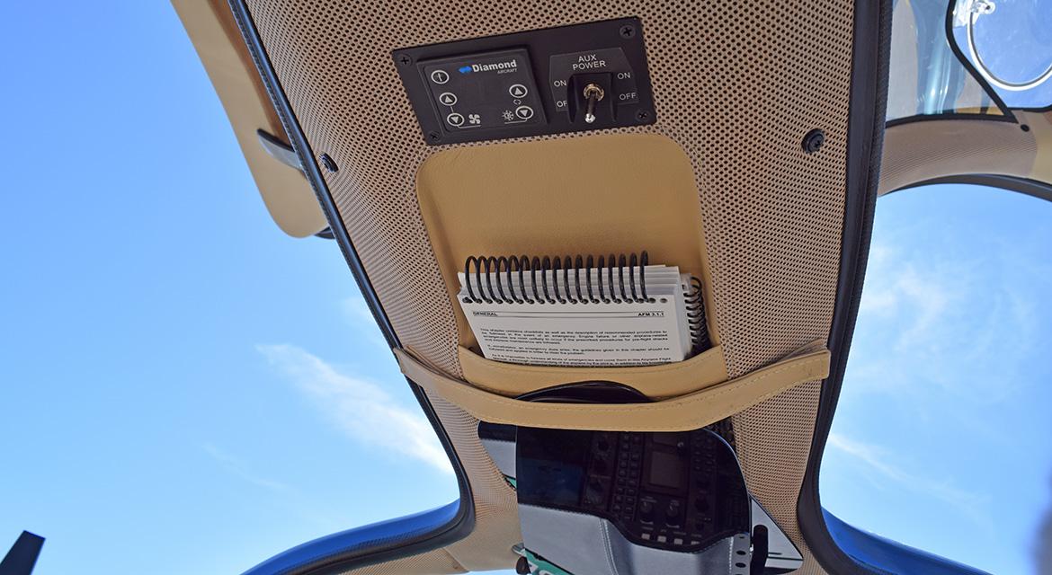 2025 Diamond DA62 Photo 2