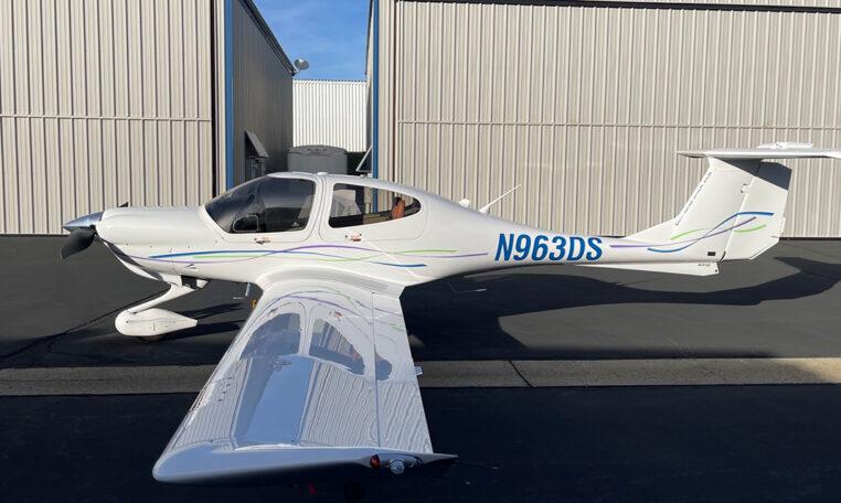 2012 DIAMOND DA40 180 Photo 2