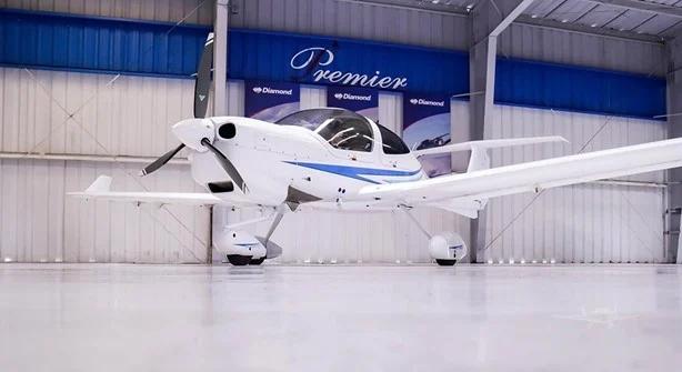 2024 DIAMOND DA40 NG Photo 3
