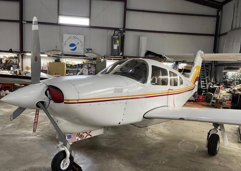 1979 Piper Turbo Arrow IV Photo 2