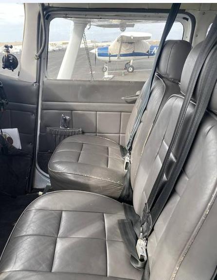 1961 Cessna 210B Photo 4