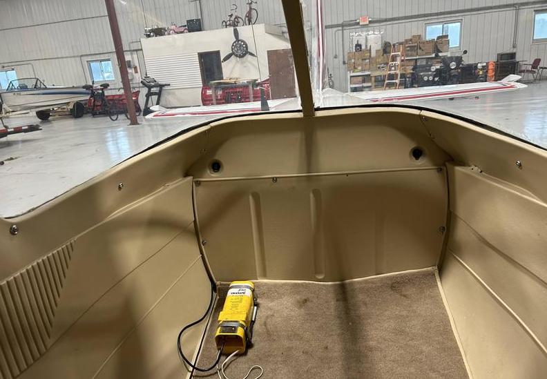 1968 Cessna 150H Photo 2
