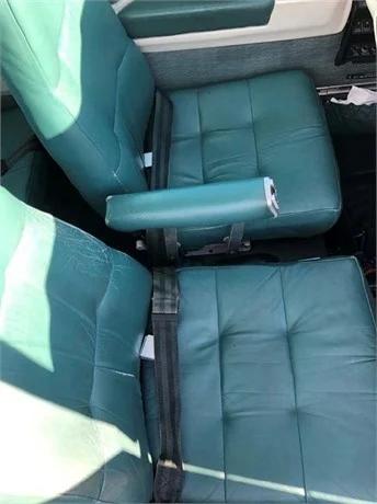 1981 BEECHCRAFT E55 BARON Photo 5