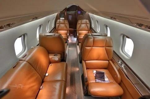1999 LEARJET 60 Photo 6