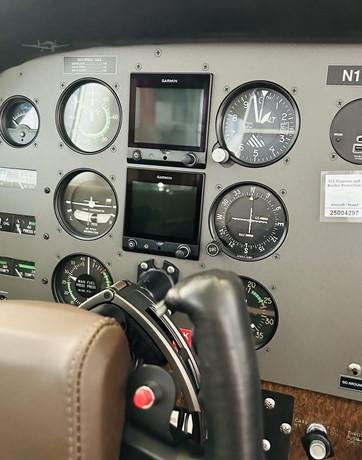 1981 CESSNA 172RG CUTLASS Photo 5