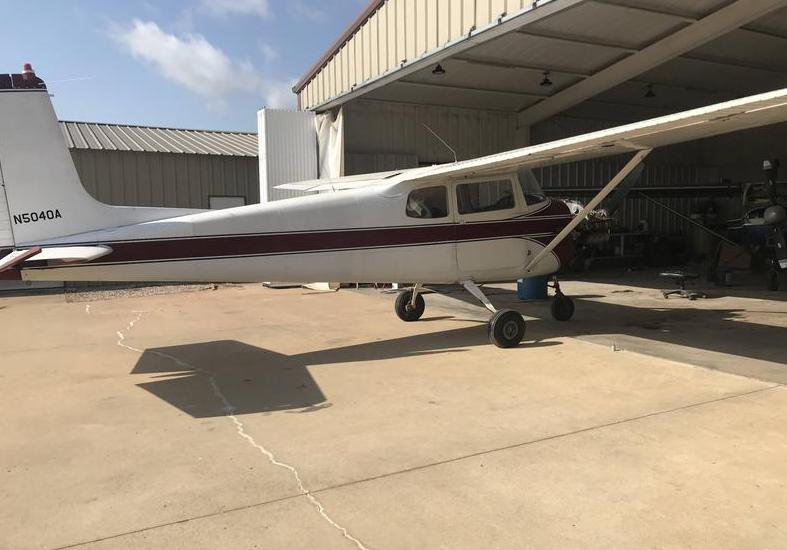 1956 Cessna 172 Photo 3