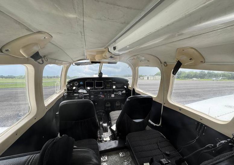 1982 Piper Saratoga  Photo 5