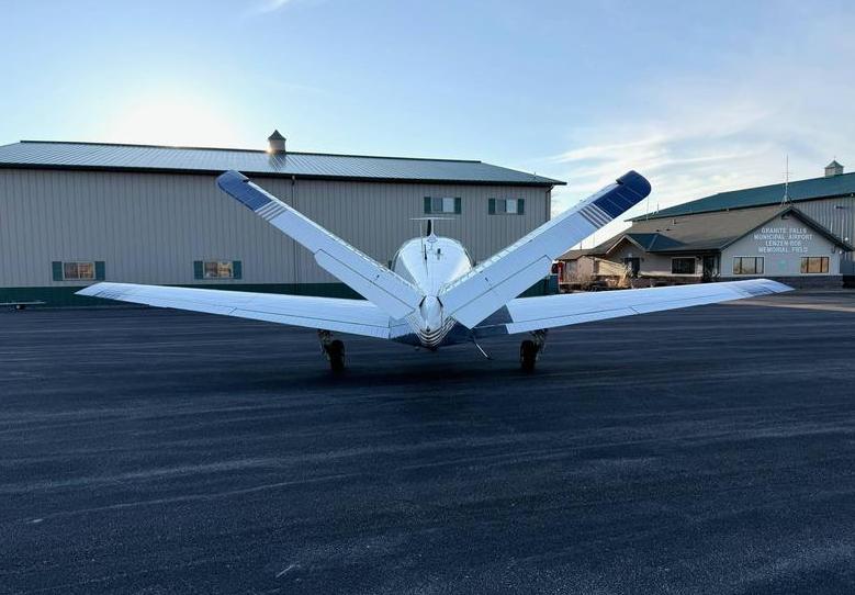 1961 Beech N35 Bonanza Photo 5