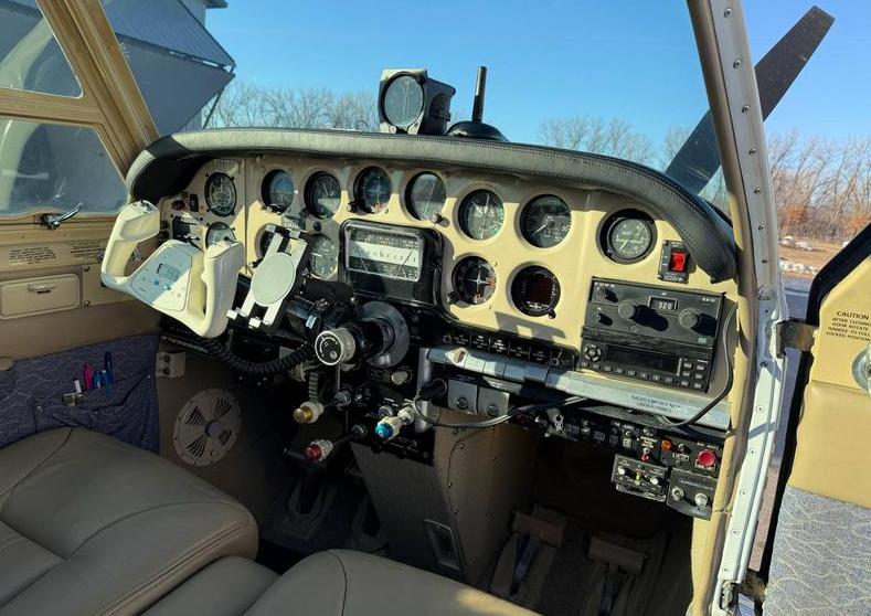 1961 Beech N35 Bonanza Photo 6