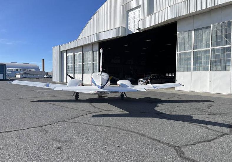 PIPER PA-30 TWIN COMANCHE  Photo 6