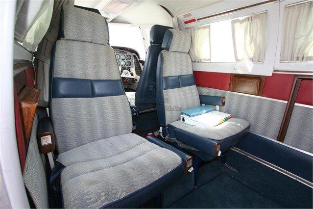 1977 BEECHCRAFT B60 DUKE  Photo 5