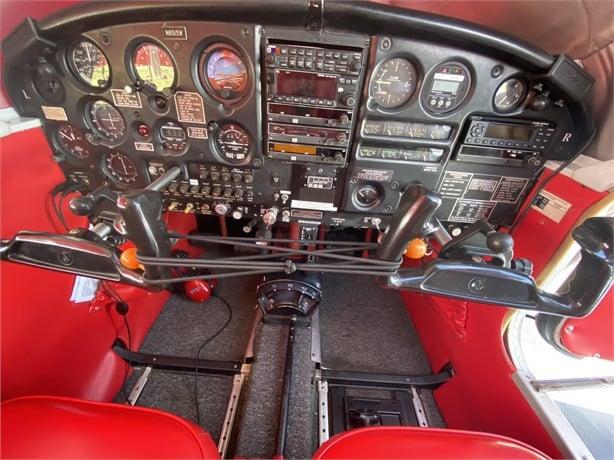 1964 PIPER CHEROKEE 235 Photo 5