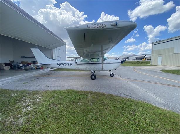 1964 CESSNA 182 SKYLANE Photo 2