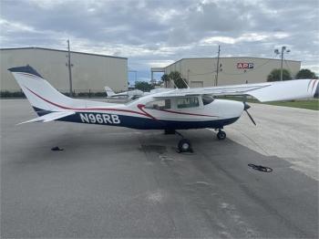 1977 CESSNA 210M for sale - AircraftDealer.com