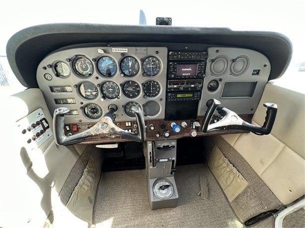 1980 CESSNA 172RG CUTLASS Photo 4