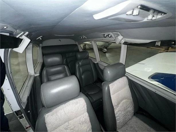 1980 PIPER AZTEC F Photo 4