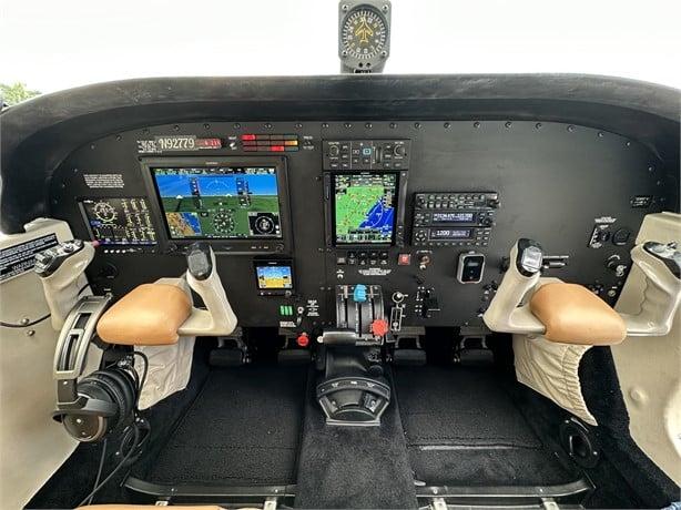 1996 PIPER SARATOGA II HP Photo 4