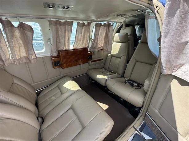 1973 BEECHCRAFT 58 BARON Photo 3