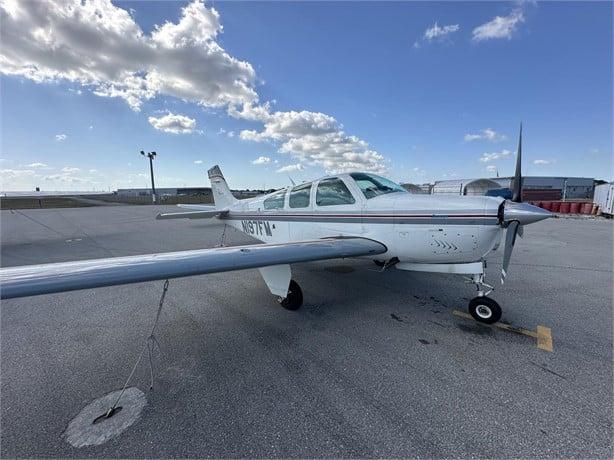 1987 BEECHCRAFT F33A BONANZA Photo 2