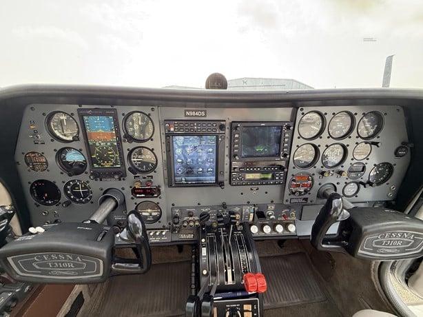 1976 CESSNA T310R Photo 6