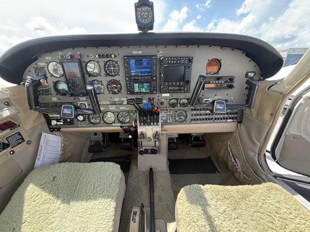 1979 PIPER SENECA II Photo 3