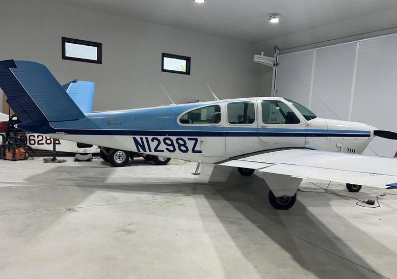 1961 Beech N35 Bonanza Photo 3