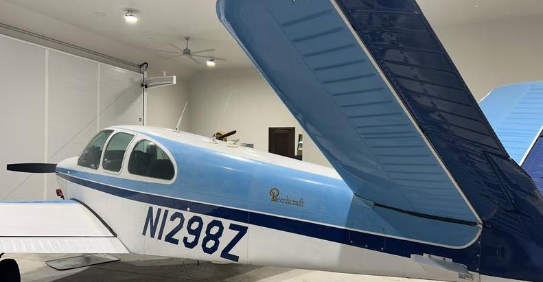 1961 Beech N35 Bonanza Photo 4