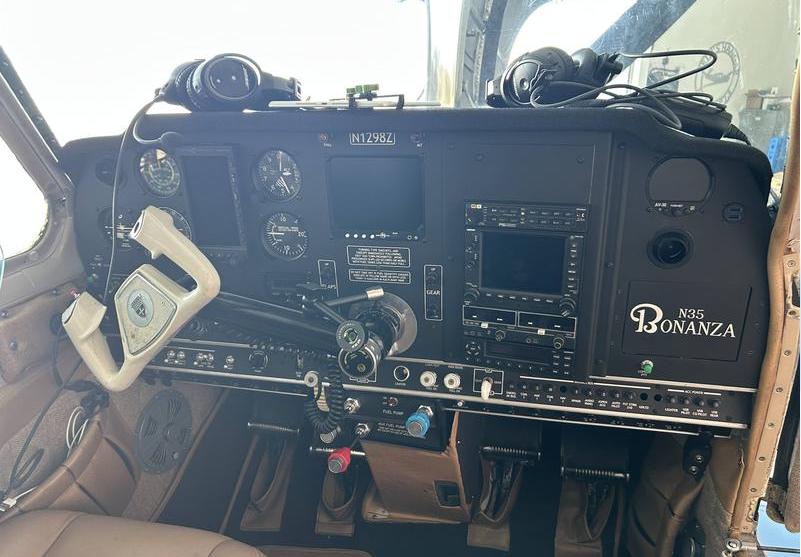 1961 Beech N35 Bonanza Photo 7