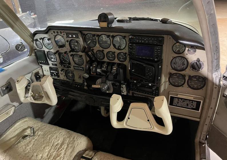 1964 Beech Baron 95B55 Photo 3