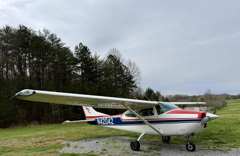 1968 CESSNA 182-L Photo 2