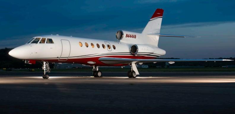 1980 Dassault Falcon 50 Photo 2