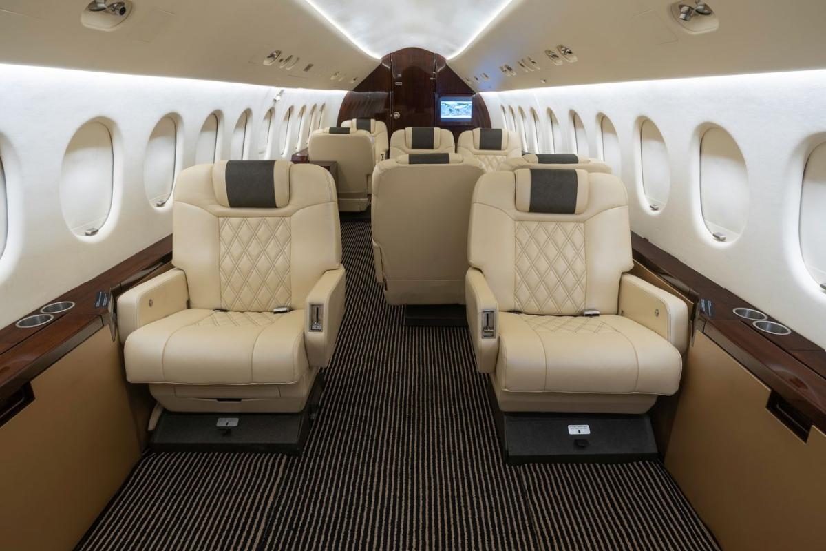1995 Dassault Falcon 900B Photo 7