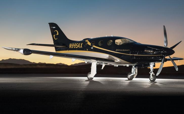 2025 Epic E1000 AX Photo 3