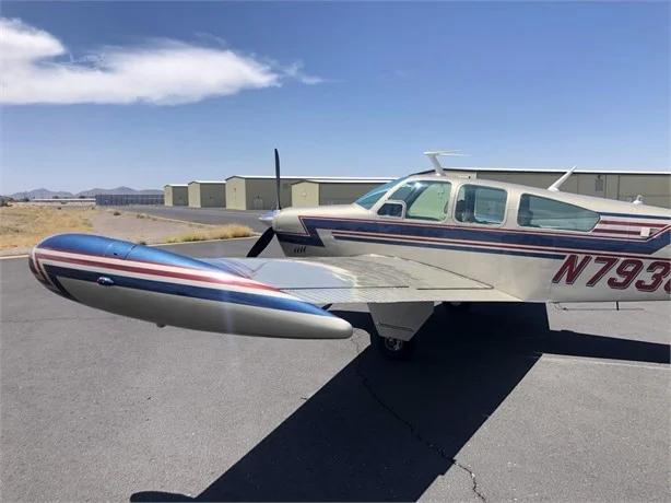 1969 Beech V35A Bonanza Photo 4