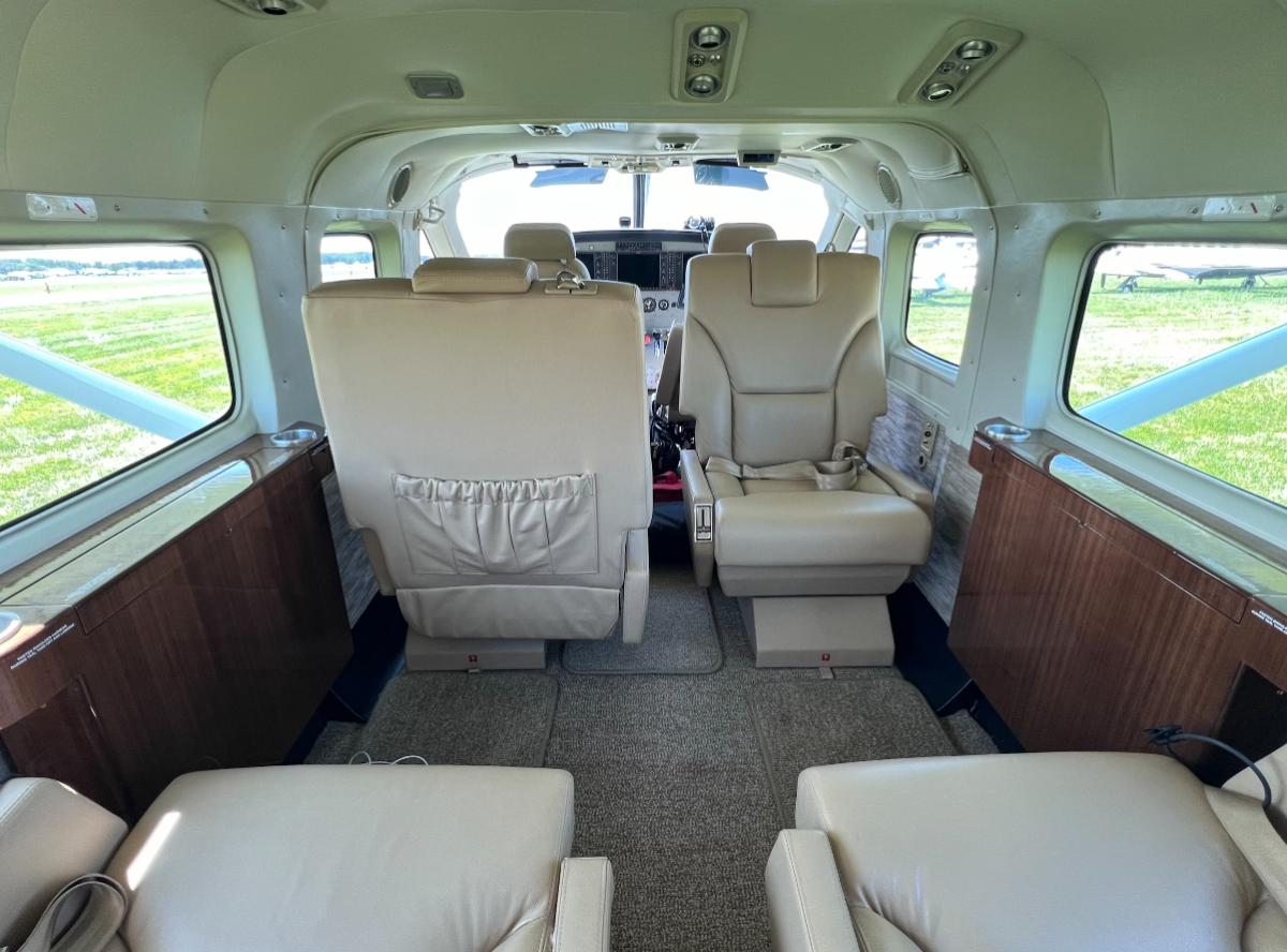 2021 Cessna 208 Caravan Photo 2